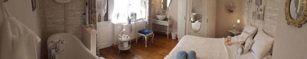 Les Iris Chambres D'Hote Niedermorschwihr Luaran gambar