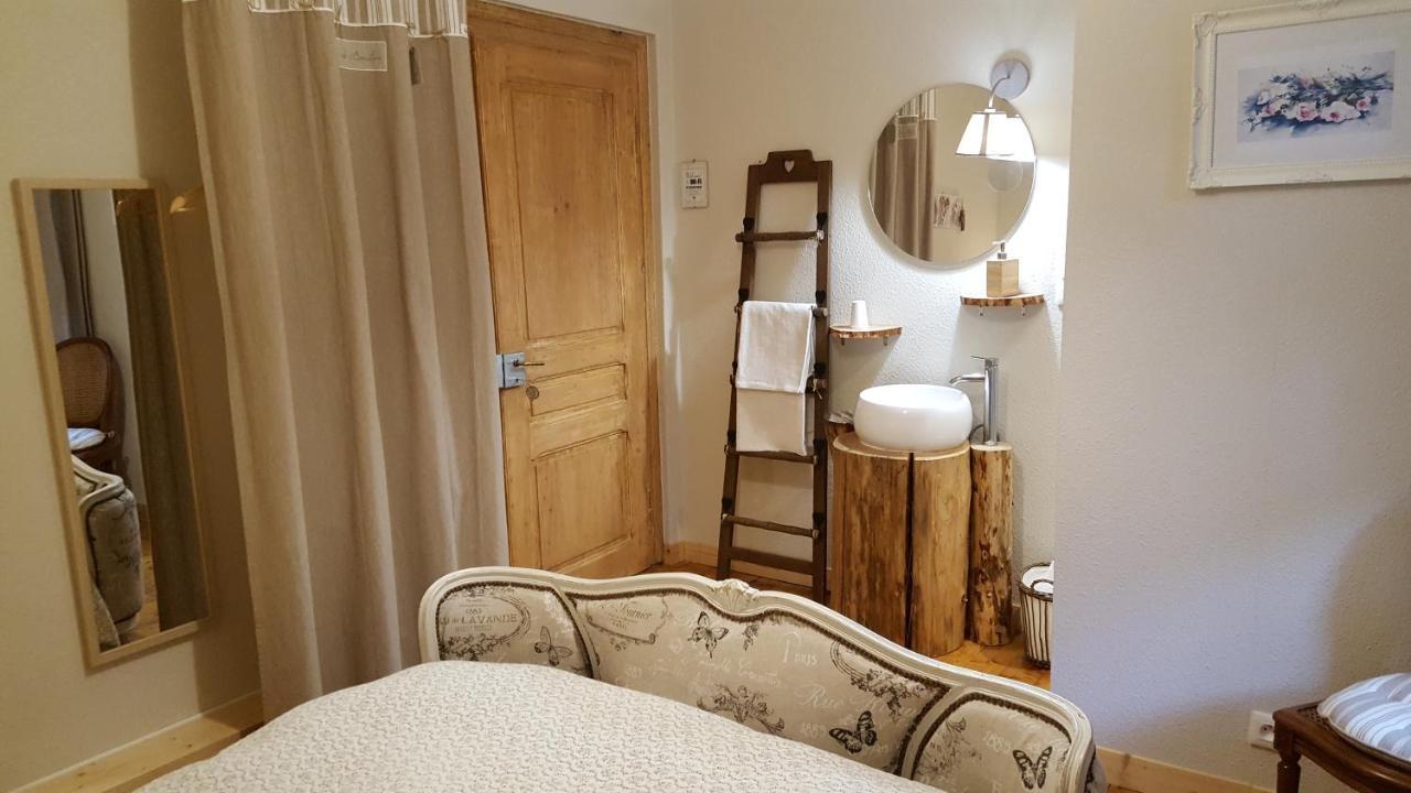 Les Iris Chambres D'Hote Niedermorschwihr Luaran gambar